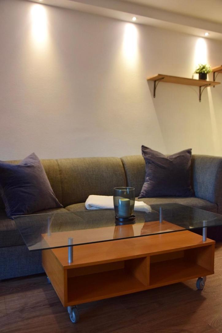 Stilvolle Wohnung Mit Balkon & Parkplatz Росток Екстер'єр фото